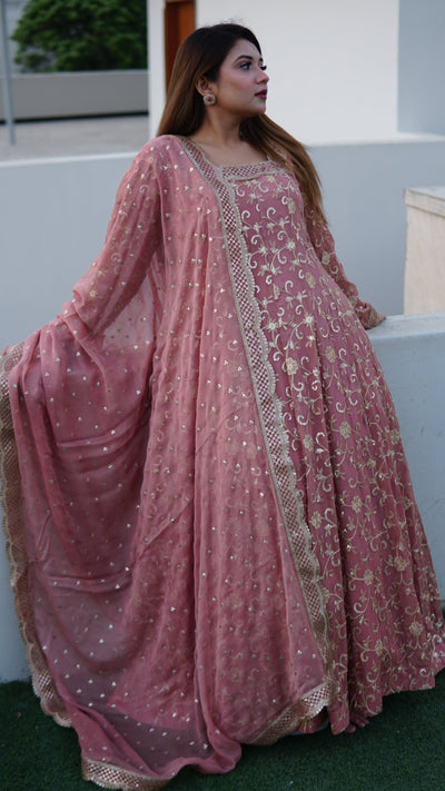 Golden sequence work peach maxi