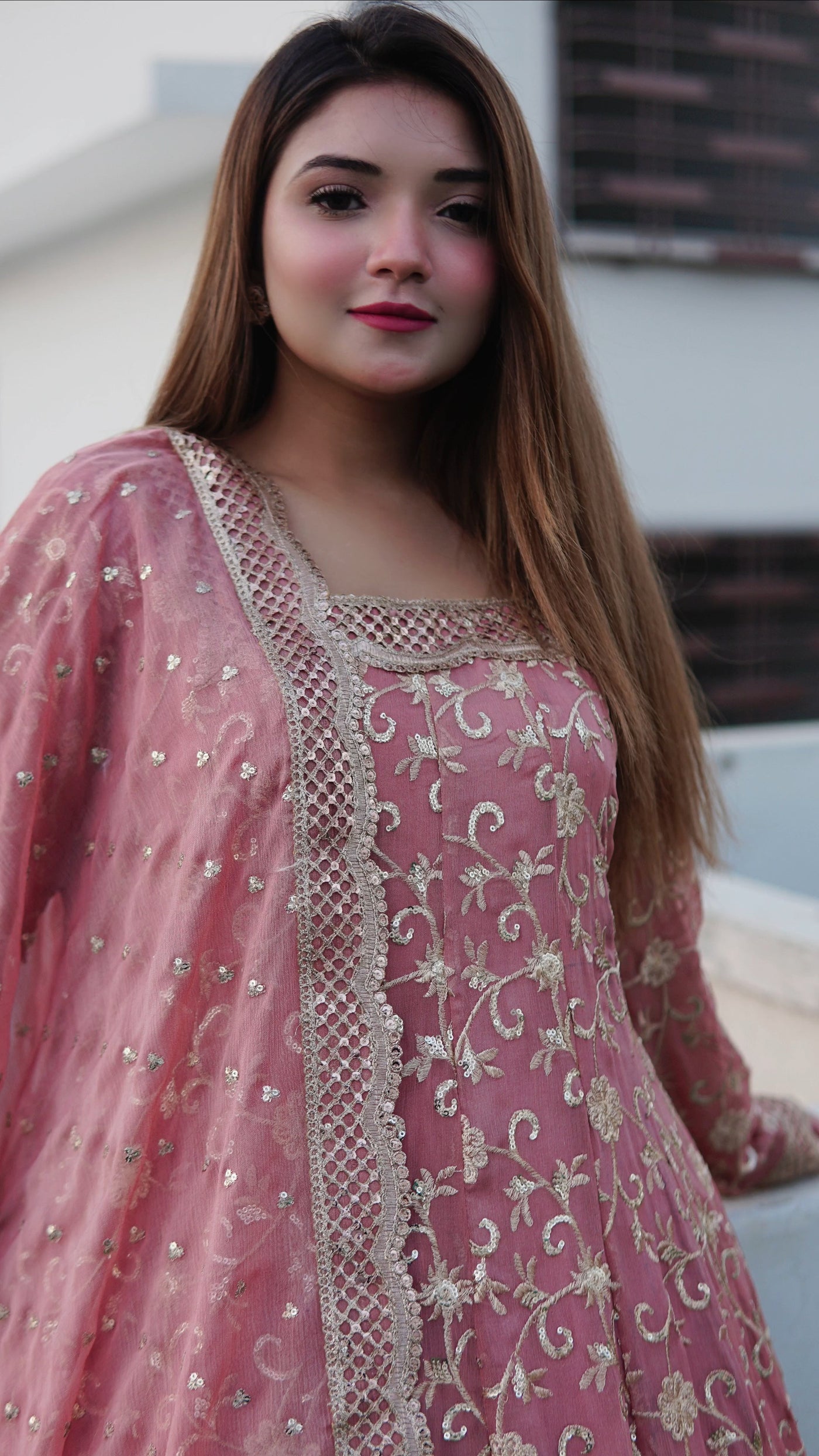 Golden sequence work peach maxi