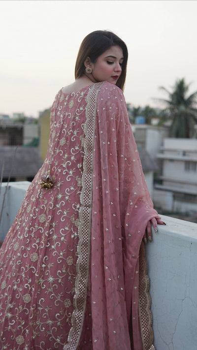 Golden sequence work peach maxi