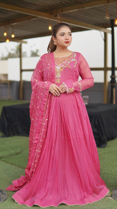 Gulnar – Rose Quartz Pink Maxi (3-Piece Set)